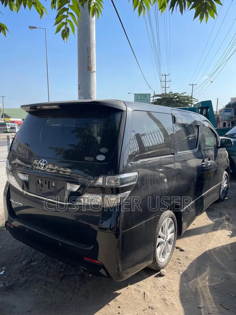 Toyota Alphard 2006 Black