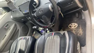 Toyota IST 2004 Silver