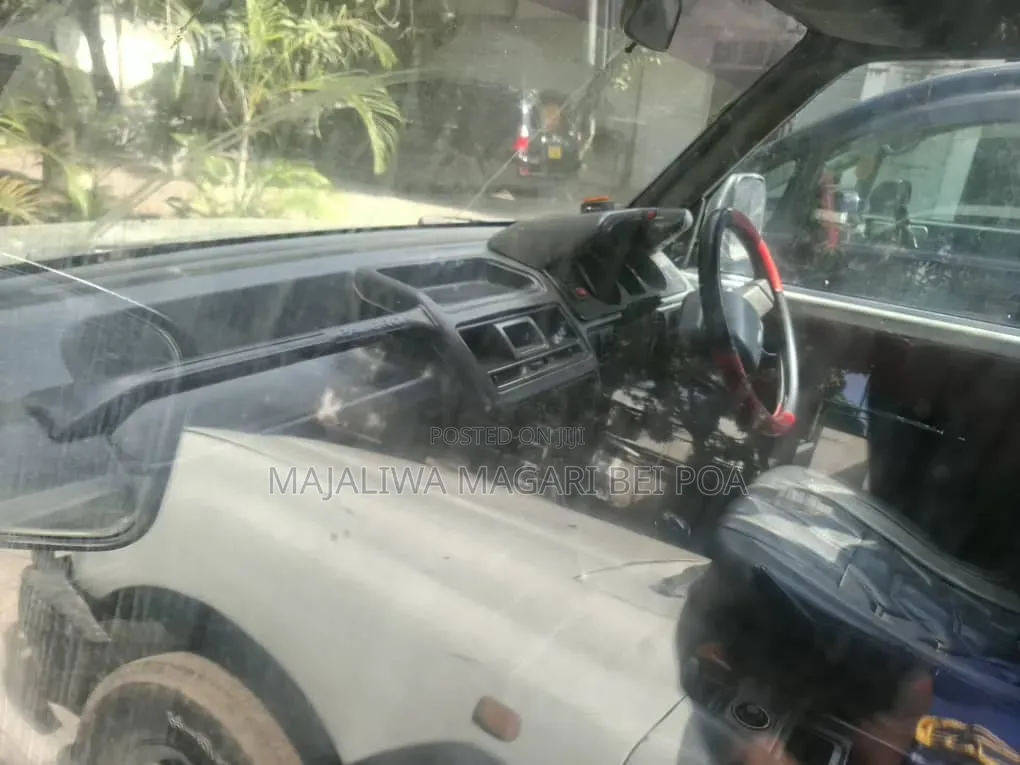 Mitsubishi Pajero 2007 Silver