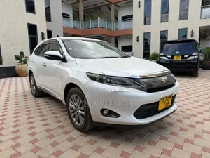 Toyota Harrier 2015 White