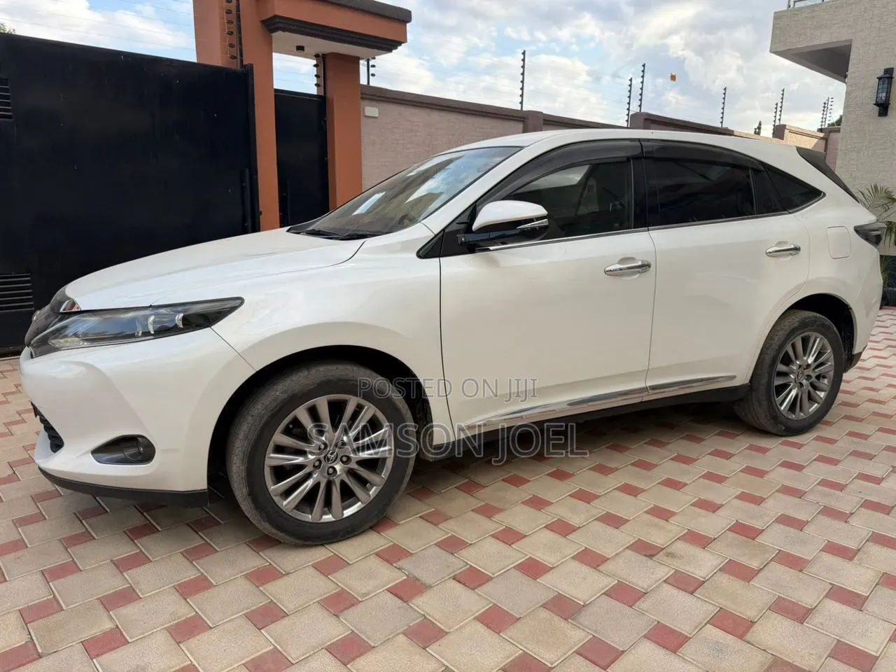 Toyota Harrier 2015 White