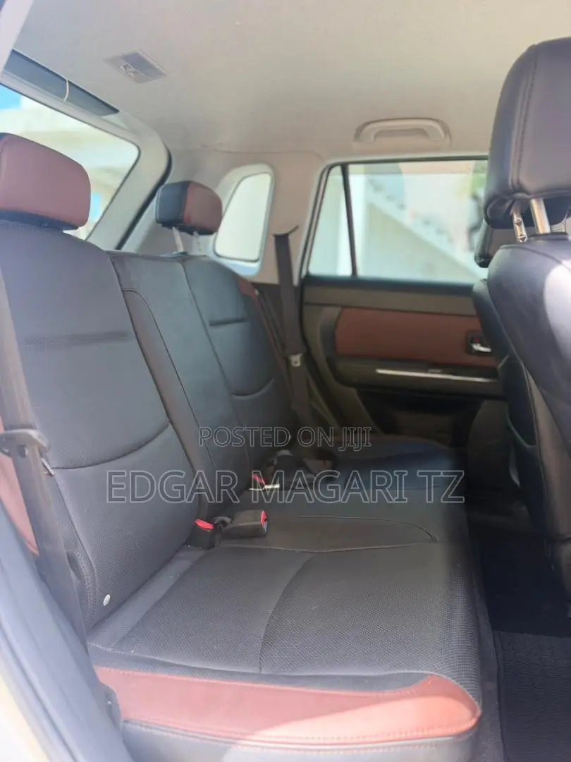 Mazda Verisa 2010 White