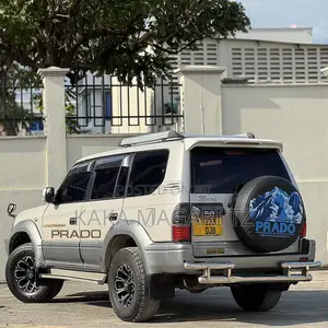 Toyota Land Cruiser Prado 2000 White