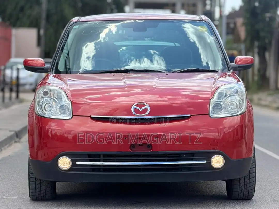 Mazda Verisa 2010 Maroon