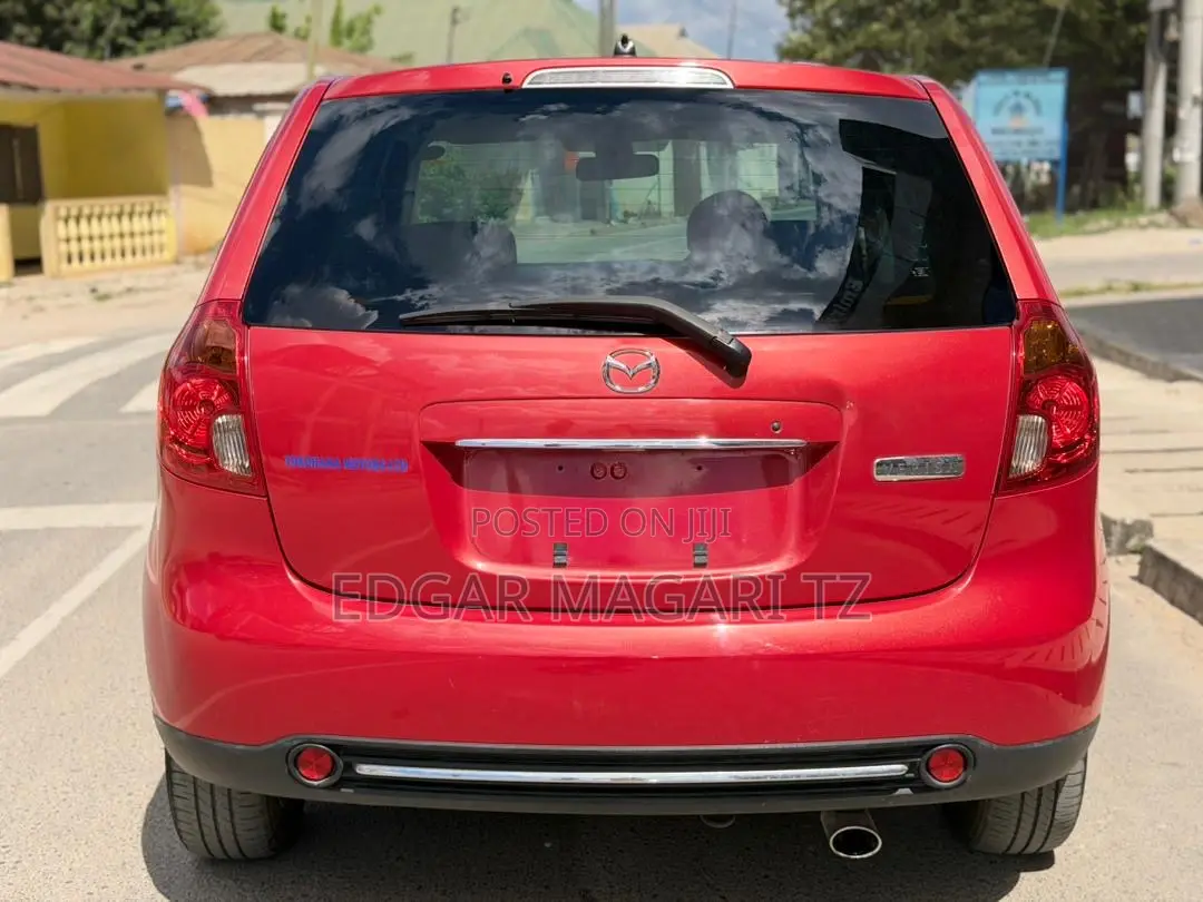 Mazda Verisa 2010 Maroon
