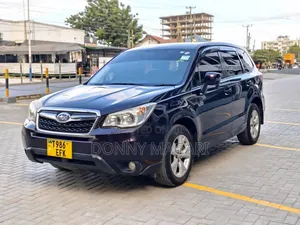 Subaru Forester 2013 Maroon