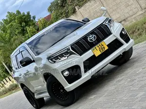 Toyota Land Cruiser Prado 2.7 i 2010 White