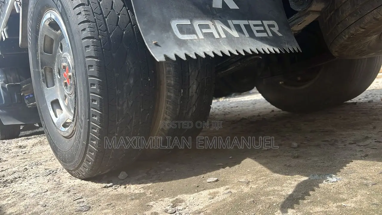 *Mitsubishi Canter Guts* From Japan Make: 1993