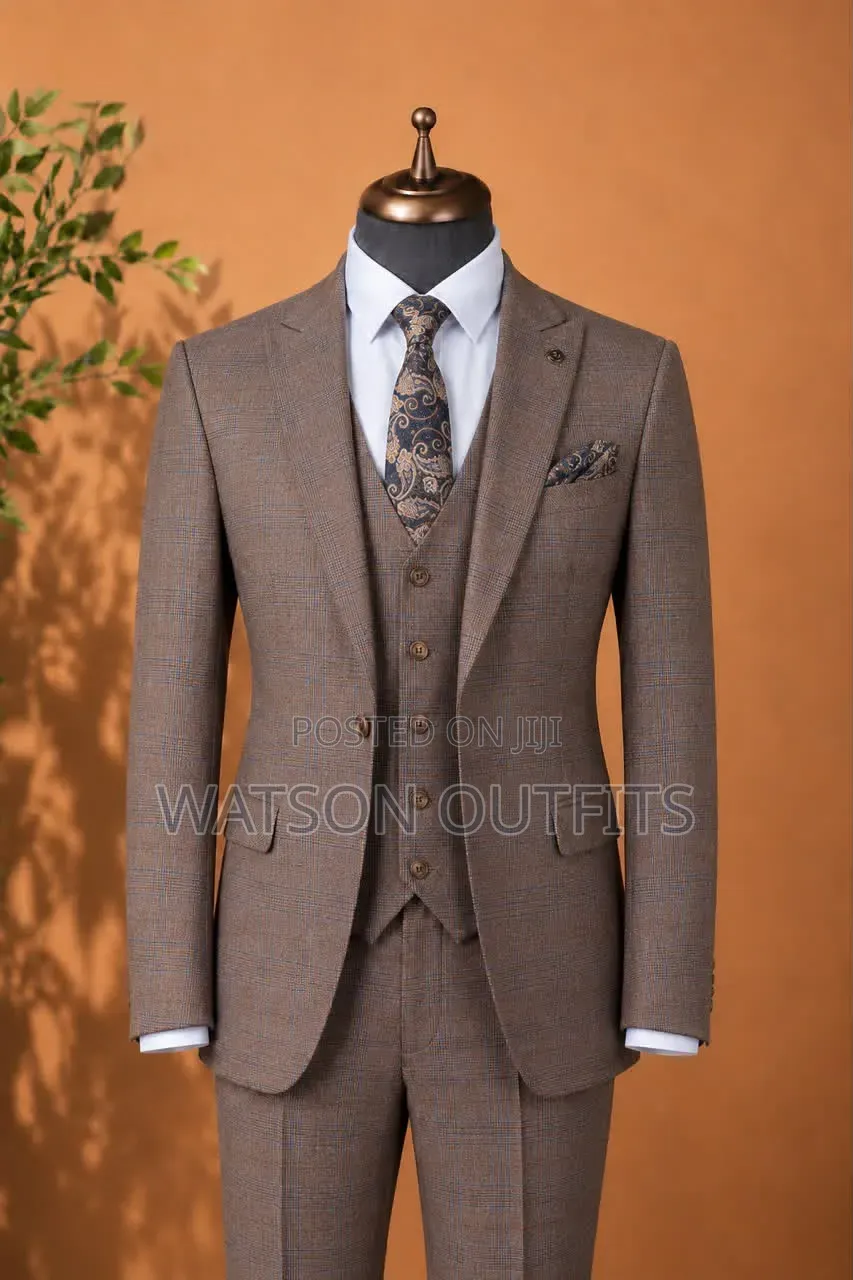 Men's Suits Mixed Colours Mixed Designs Materials Very Classic