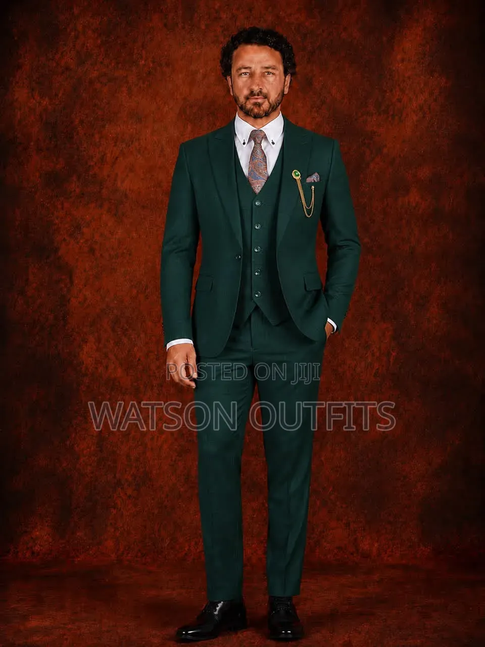 Men's Suits Mixed Colours Mixed Designs Materials Very Classic
