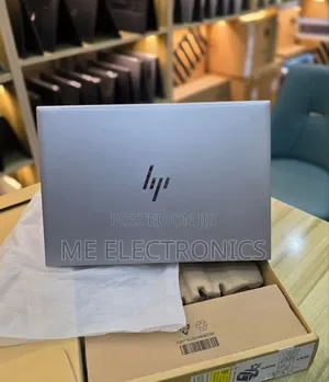 Laptop HP ZBook Firefly 16 G10 16GB Intel Core i7 SSD 512GB