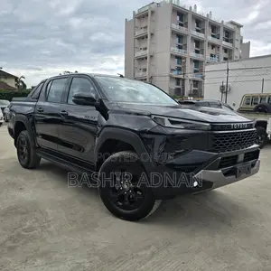 New Toyota Hilux 2025 Matt Black