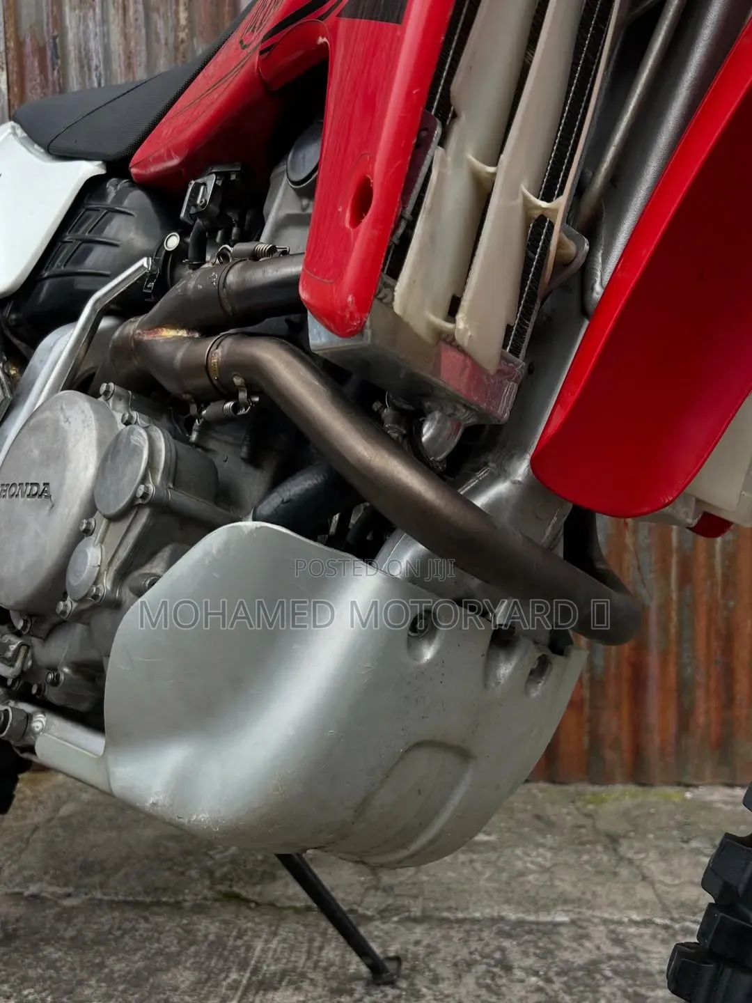 Honda 2022 Red