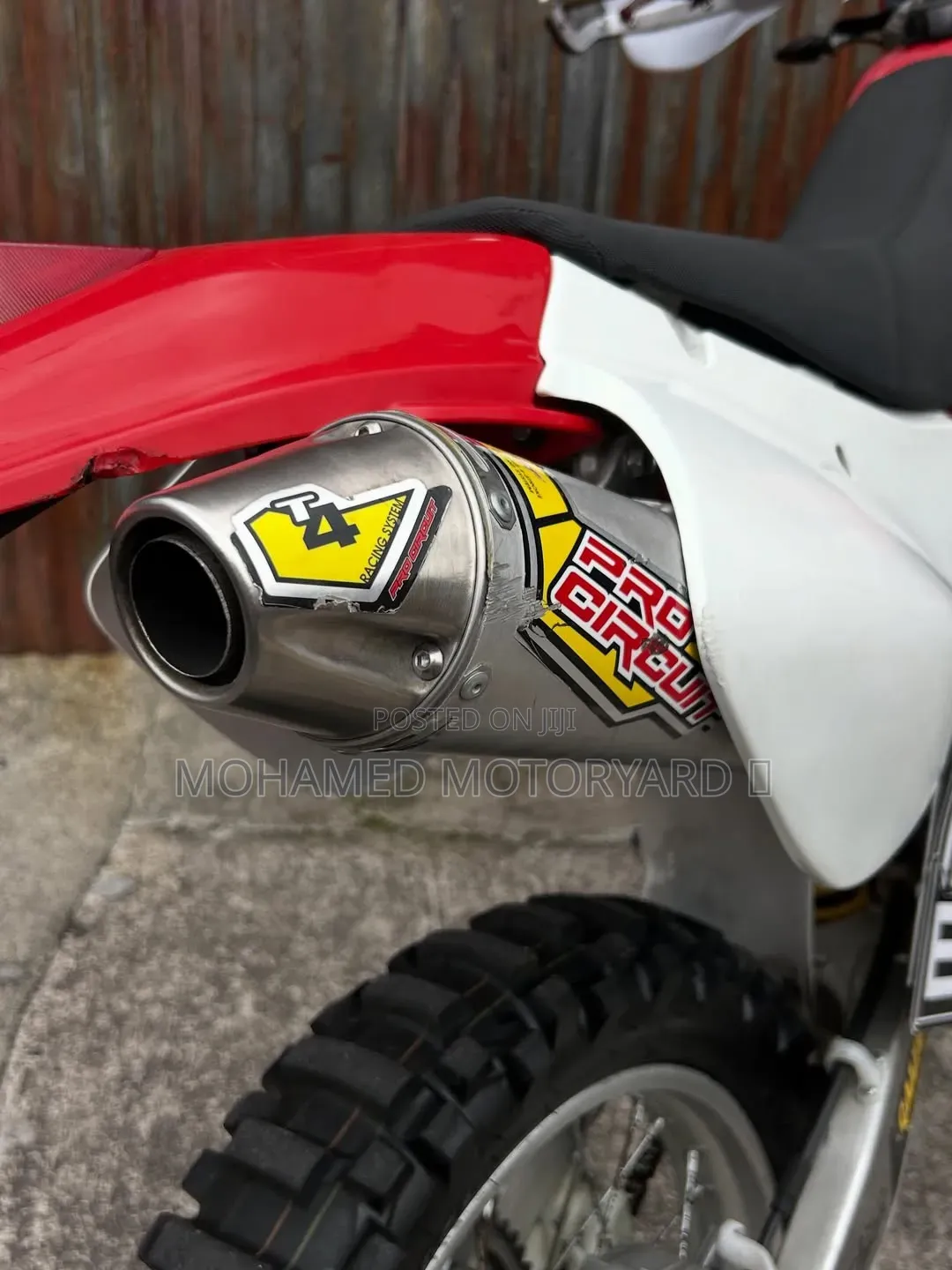 Honda 2022 Red