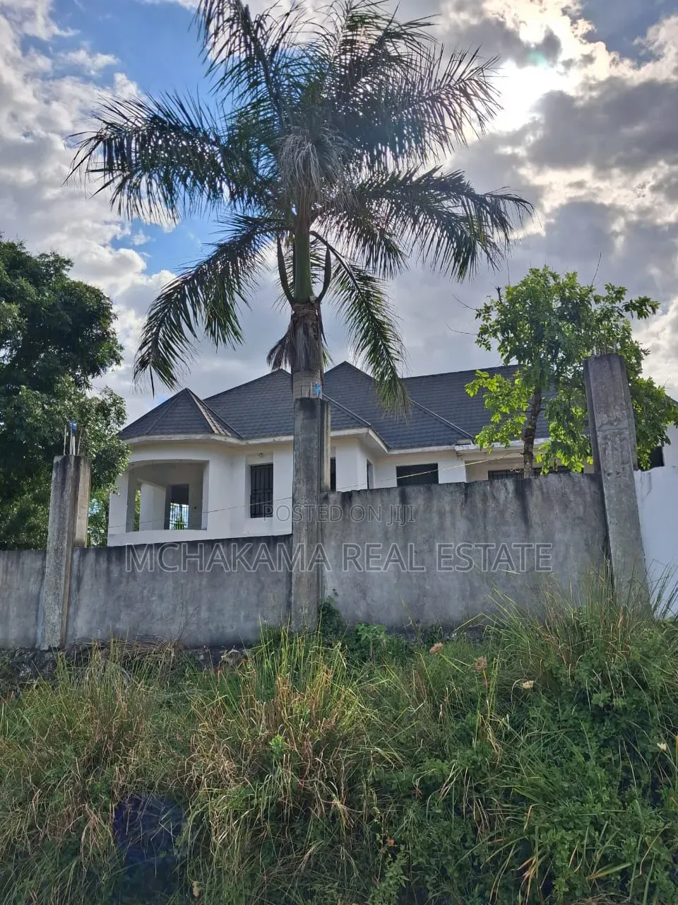 4bdrm Block of Flats in Mchakama Real Estate, Segerea for sale
