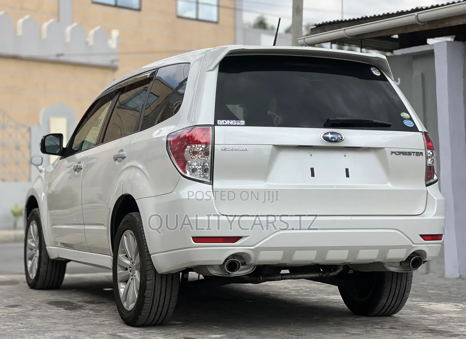 Subaru Forester 2011 White