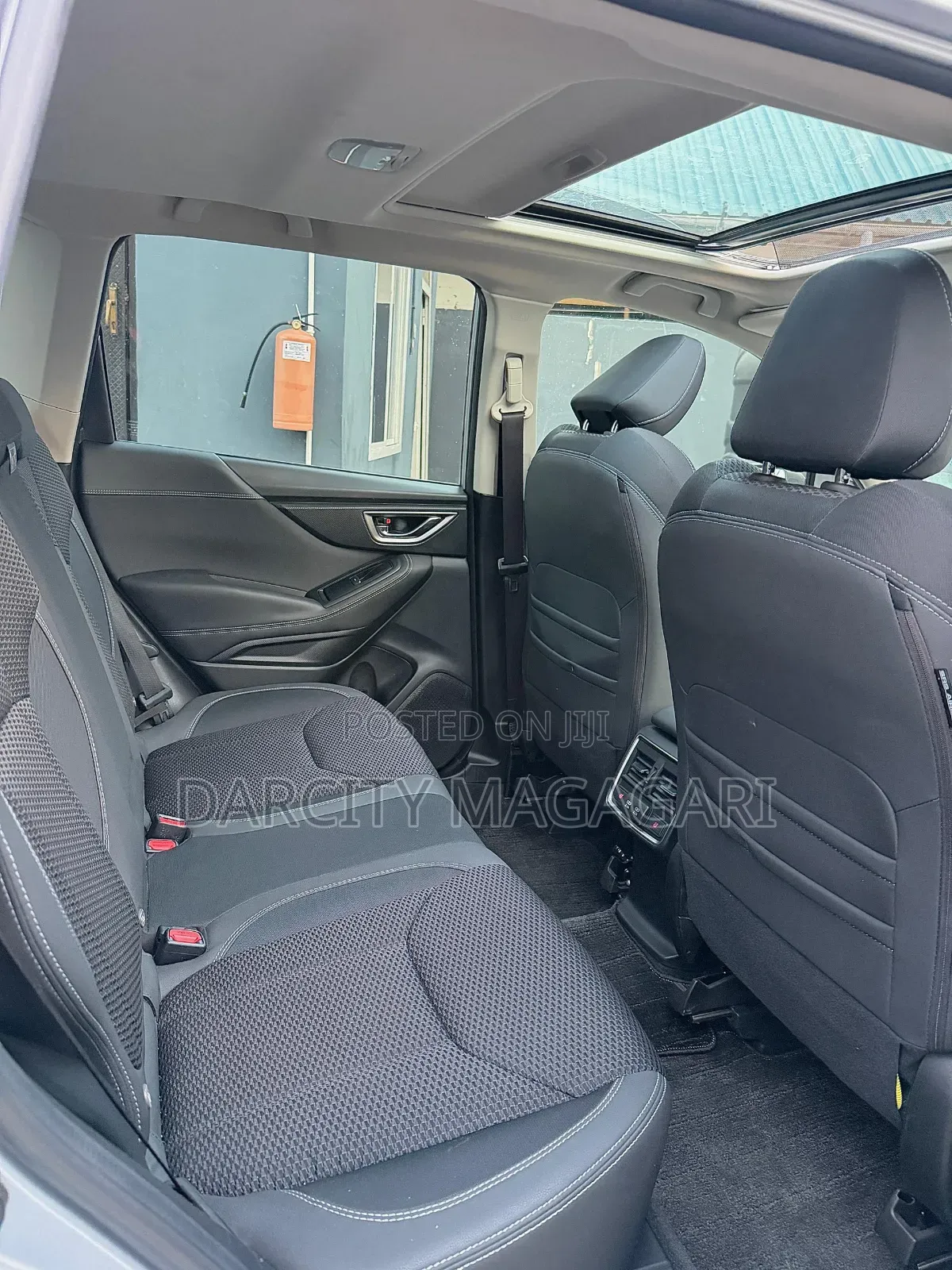 Subaru Forester 2019 Silver