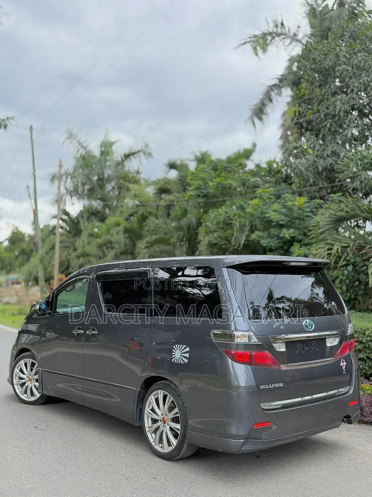 Toyota Alphard 2010 Gray