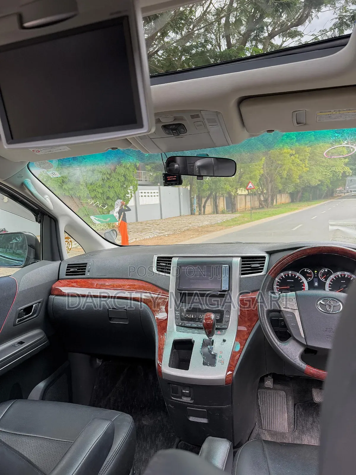 Toyota Alphard 2010 Gray