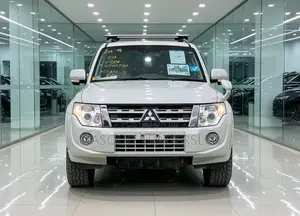 Mitsubishi Pajero 2013 White