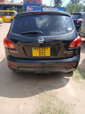 Nissan Dualis 2010 Black