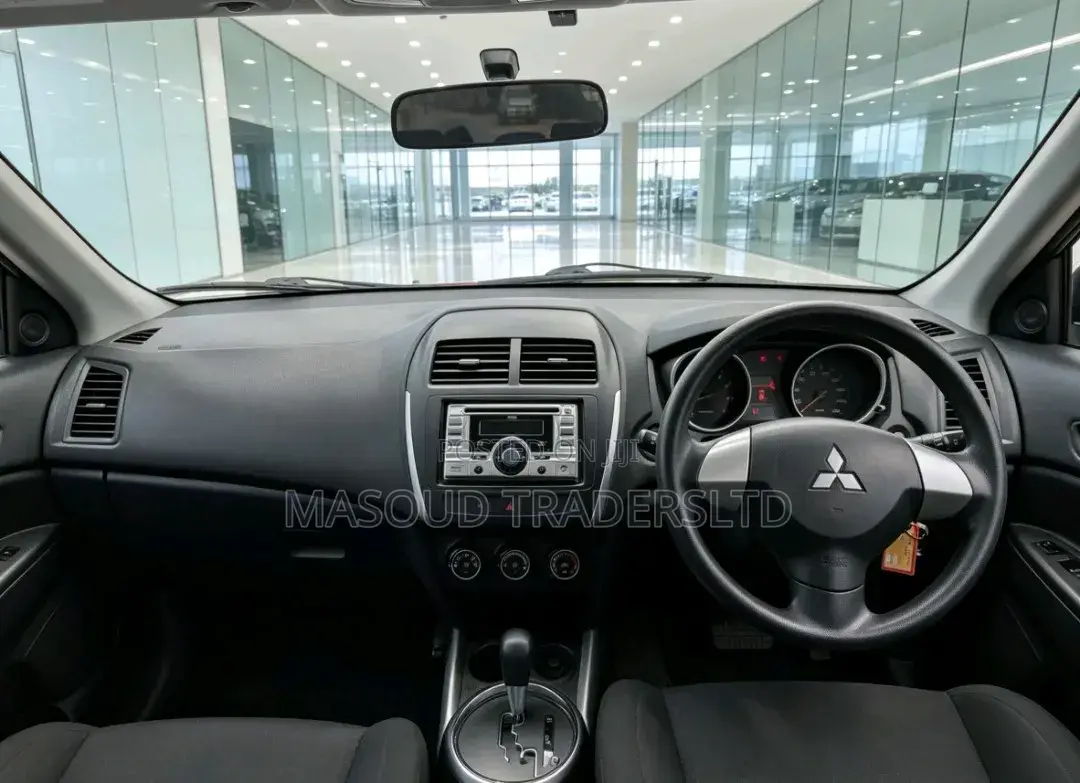 Mitsubishi RVR 2010 Red