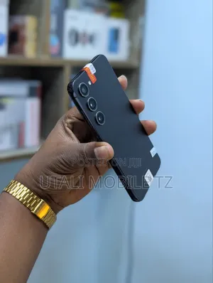 New Samsung Galaxy S23 128 GB Black