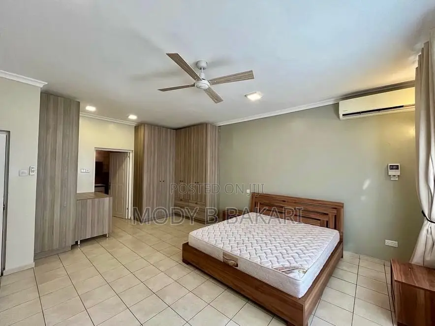 Furnished 4bdrm Villa in Oyster Bay for rent