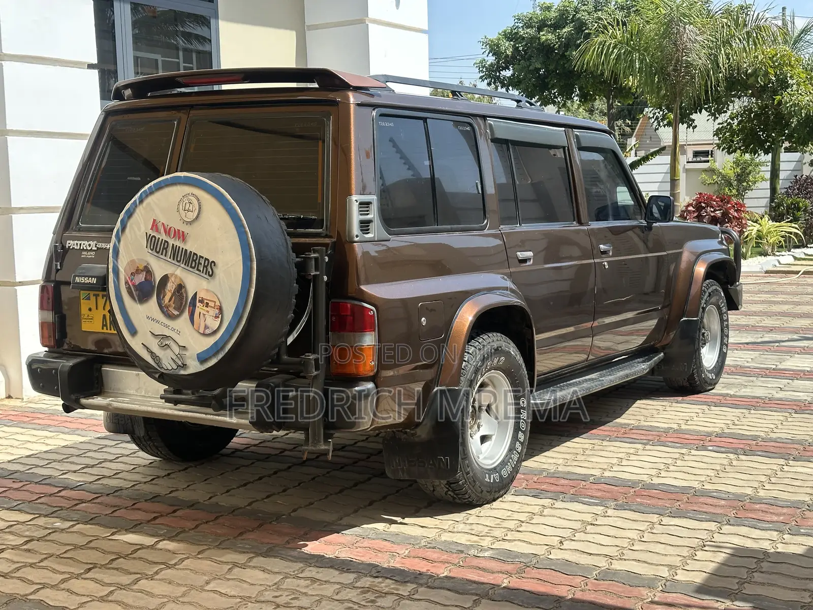Nissan Patrol 1992 Brown