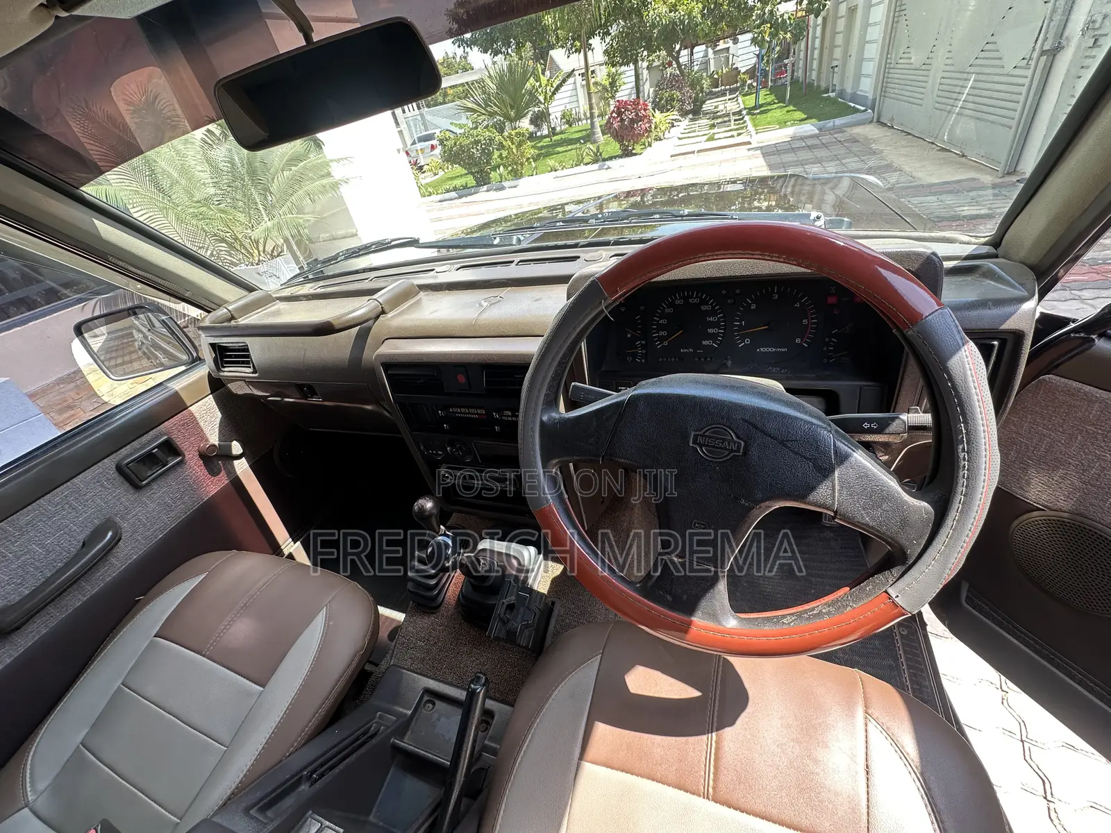 Nissan Patrol 1992 Brown