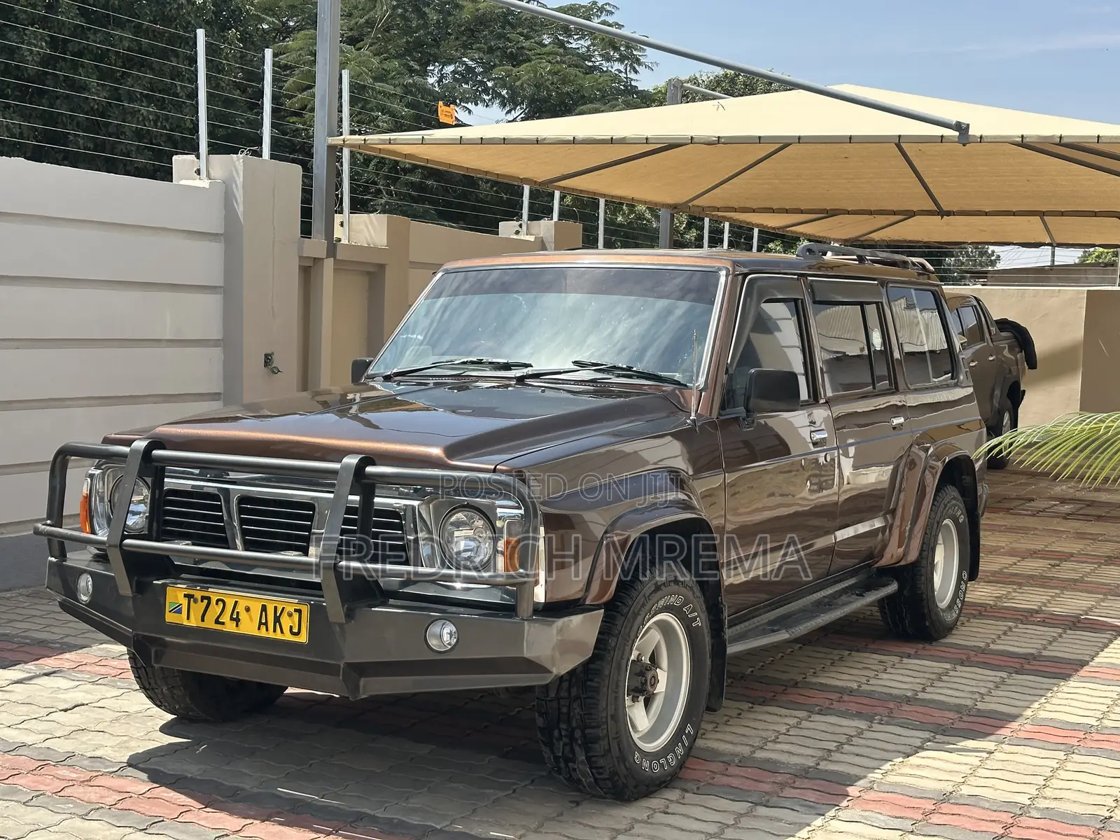 Nissan Patrol 1992 Brown