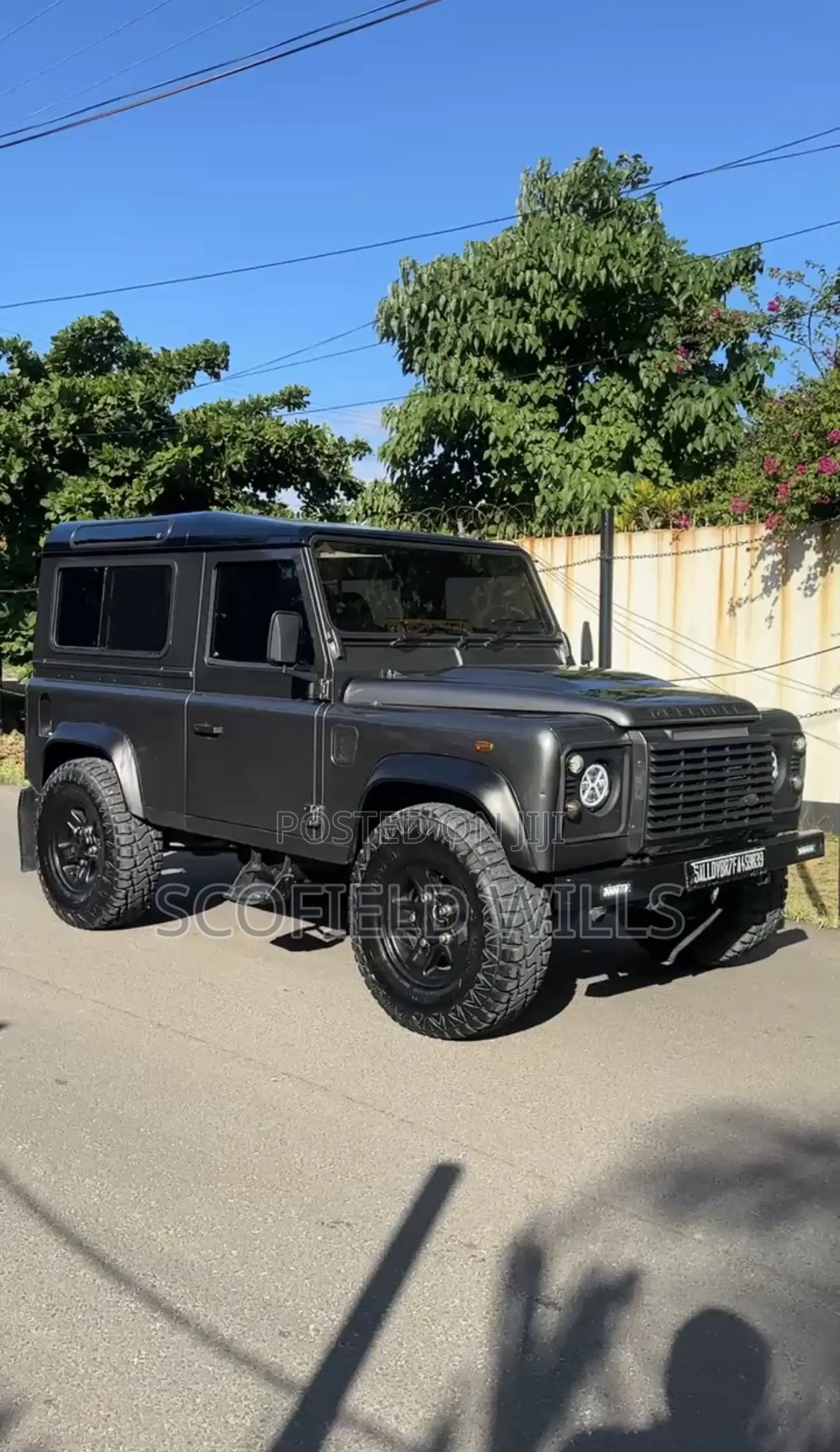 Land Rover Defender 2015 Gray