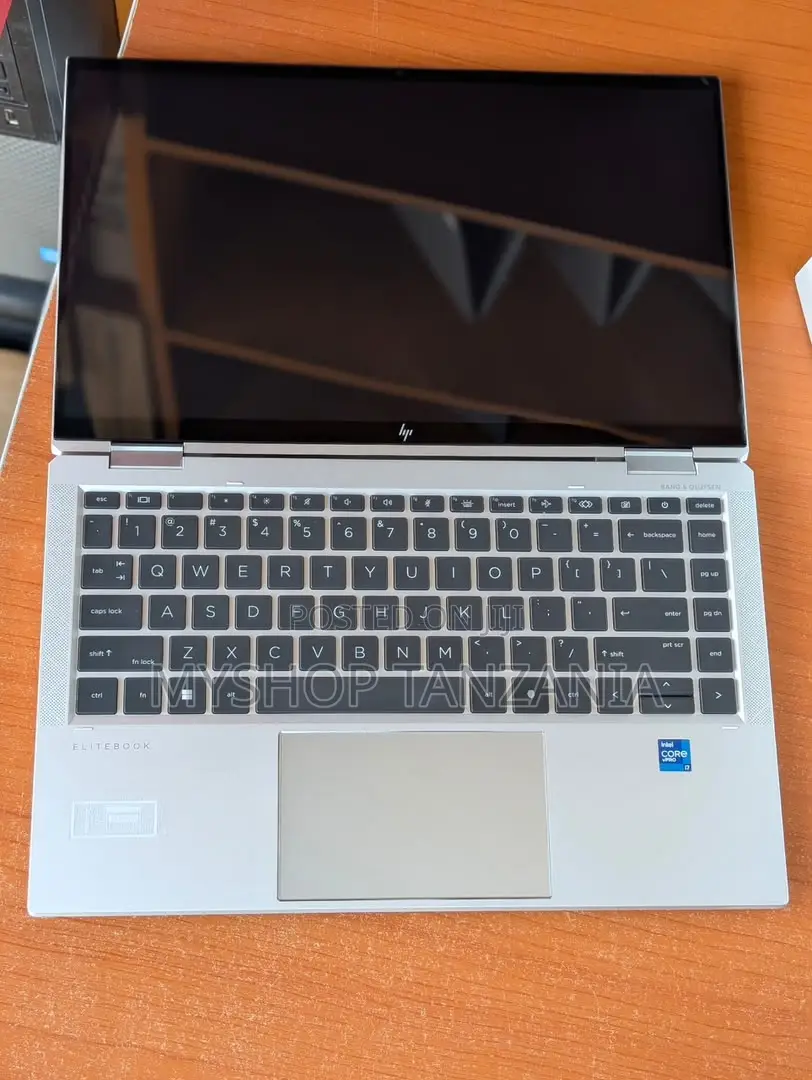 Laptop HP EliteBook 1040 G8 32GB Intel Core i7 SSD 512GB