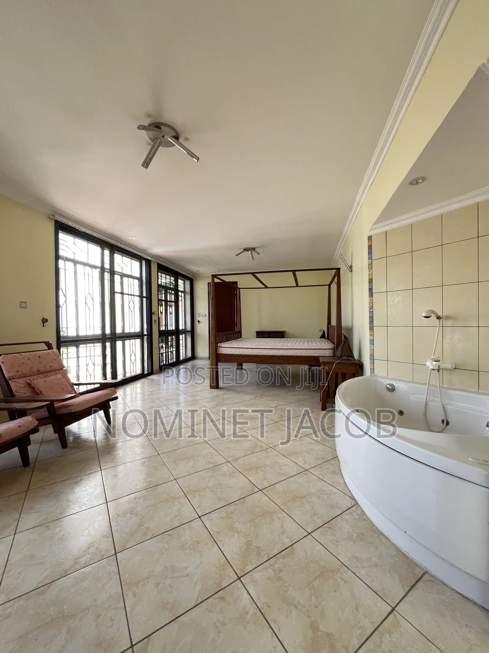 4bdrm Villa in Beach House, Kawe for rent