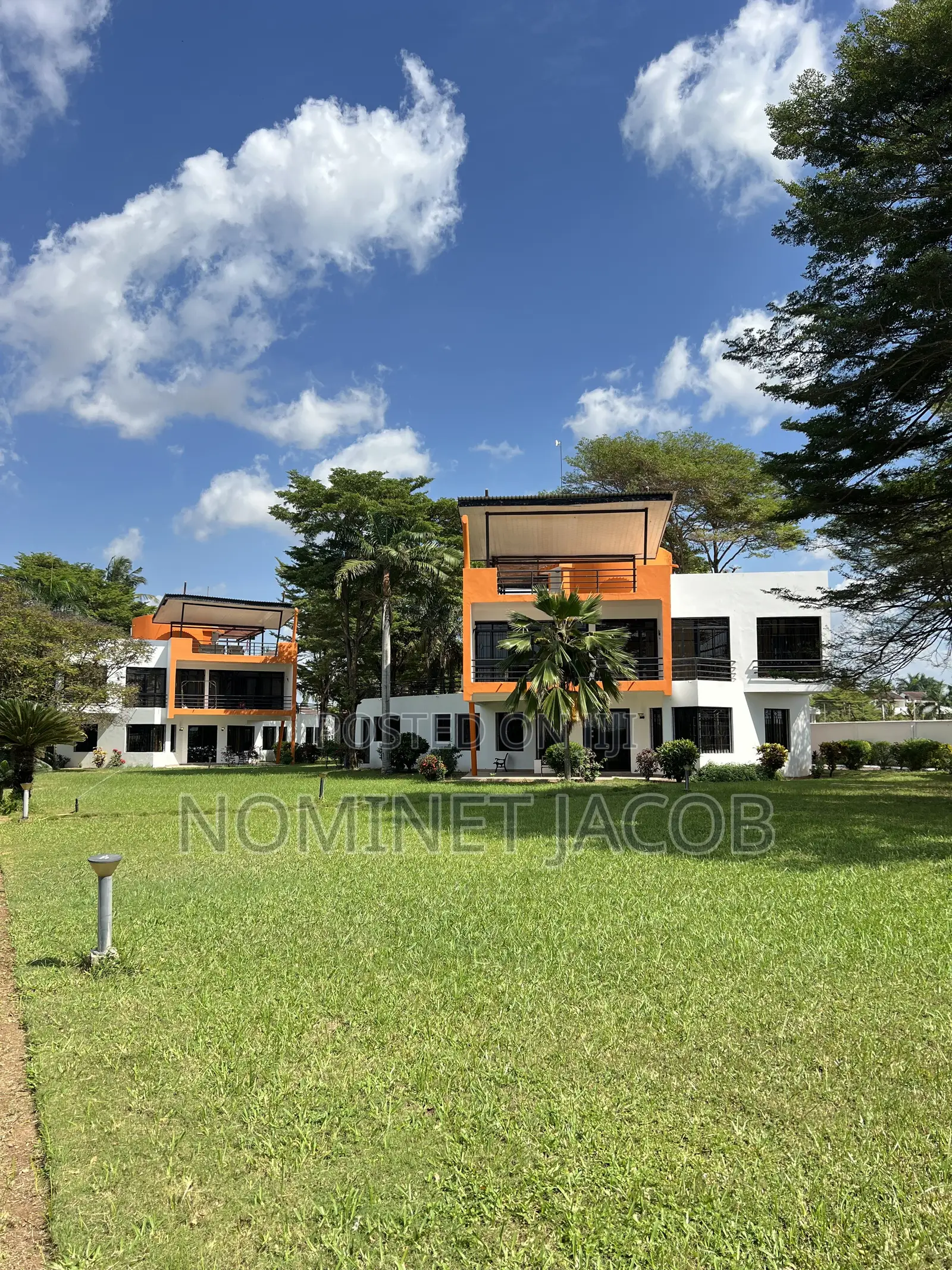 4bdrm Villa in Beach House, Kawe for rent