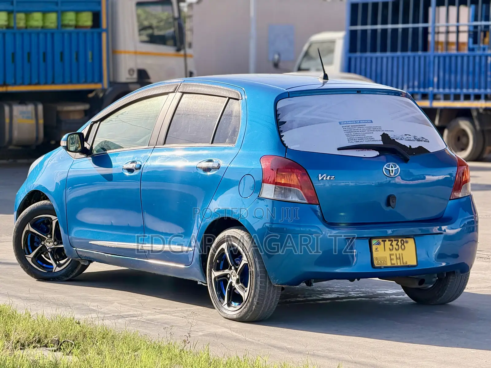 Toyota Vitz 2009 Blue