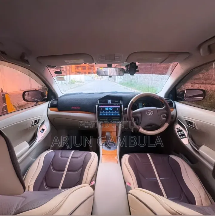 Toyota Premio 2008 Red