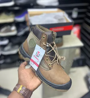 Brown Safety Boot for Men's