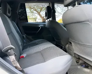 Toyota RAV4 2001 White