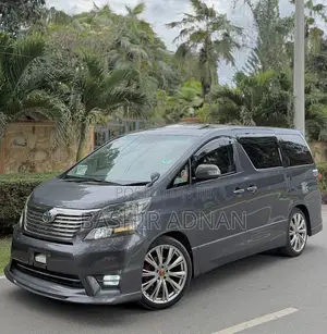 Toyota Vellfire 2010 Grey
