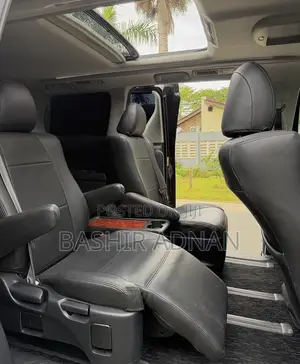 Toyota Vellfire 2010 Grey