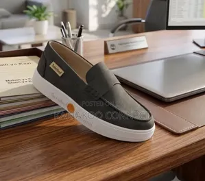 New Simple Men's Shoes