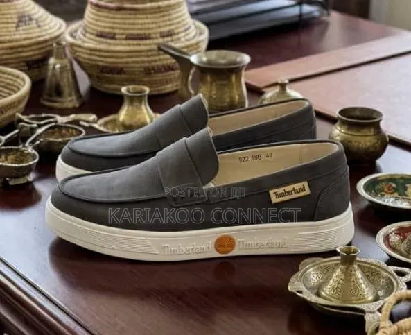 New Simple Men's Shoes