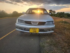 Toyota Carina 2001 Silver