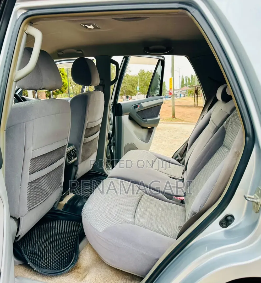 Toyota Hilux Surf 2007 Silver