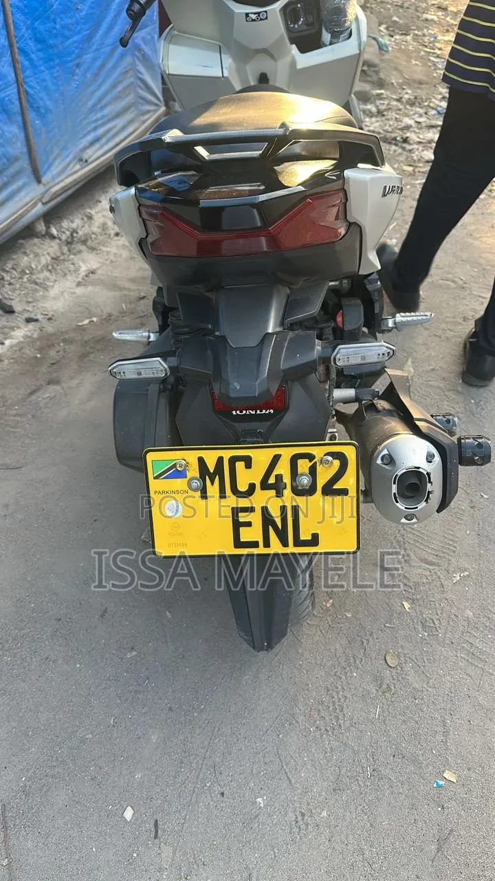 Honda Ignition 2022 White