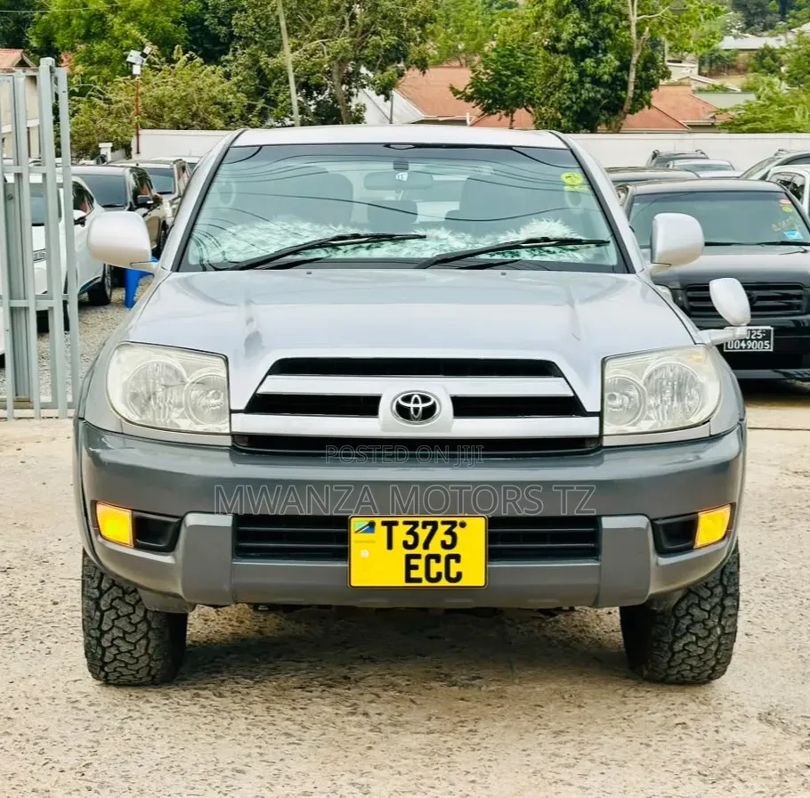 Toyota Hilux Surf 2004 Beige