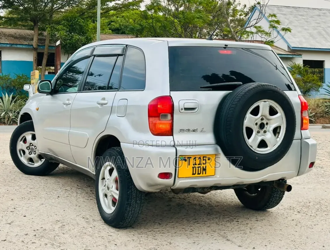 Toyota RAV4 2002 Beige