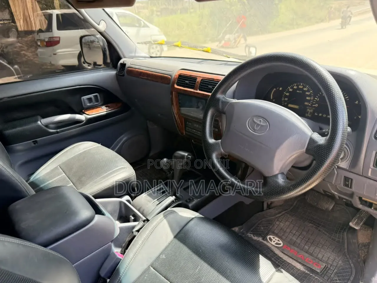 Toyota Land Cruiser Prado 2002 White