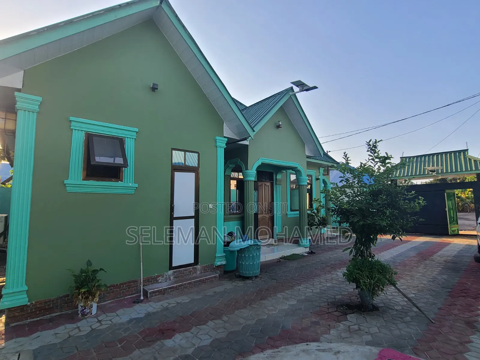 Furnished 3bdrm House in Biriani Real Estate, Chamazi for sale